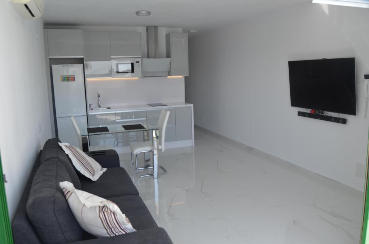 Modern Quiet Apartament Beach Front San Bartolomé Екстериор снимка